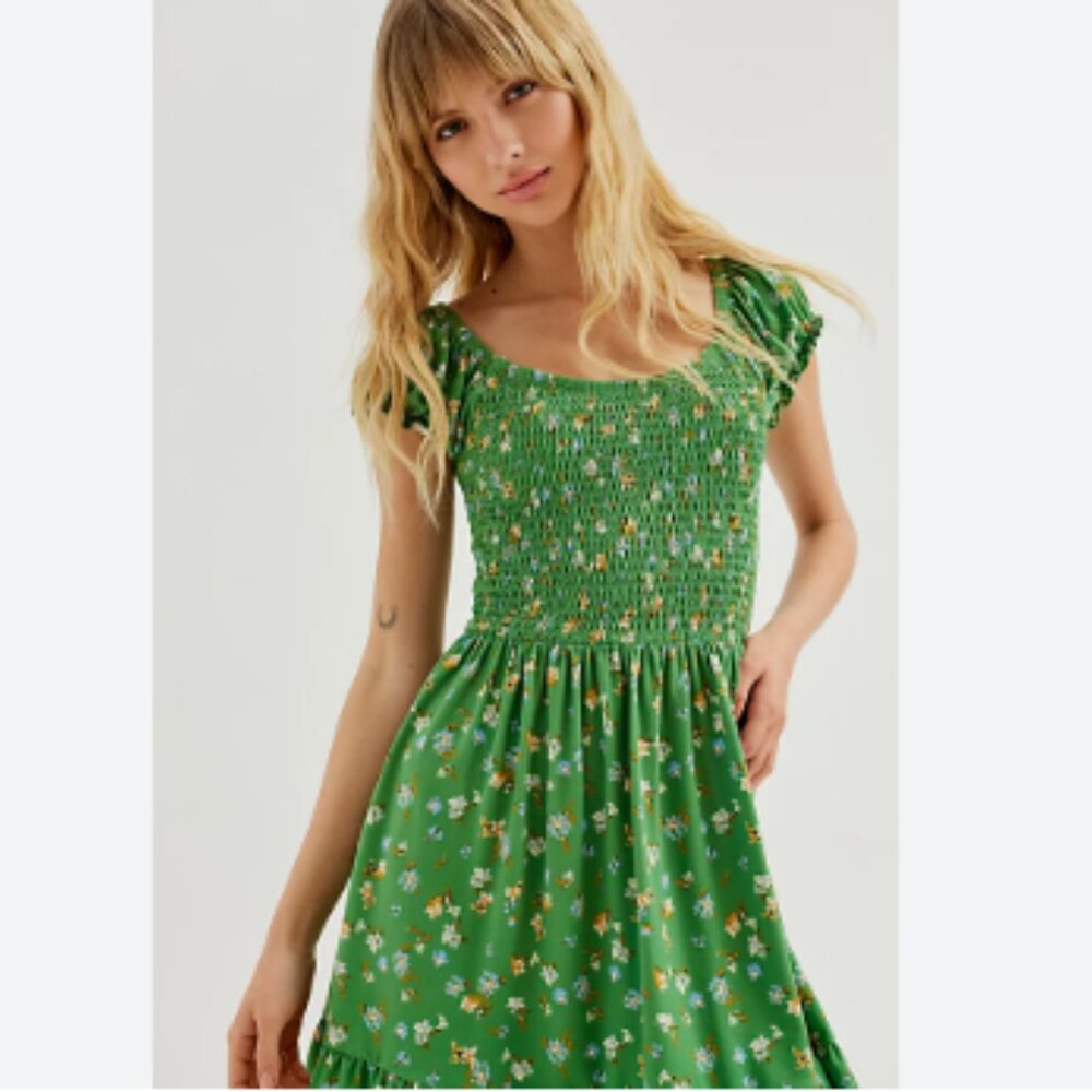 Urban Outfitters UO Tessie Floral Smocked Mini Dress Green XS